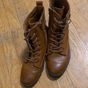 never been wore and very nice